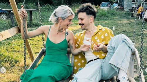 Крис от “Молец“ вдига сватба със… СНИМКА